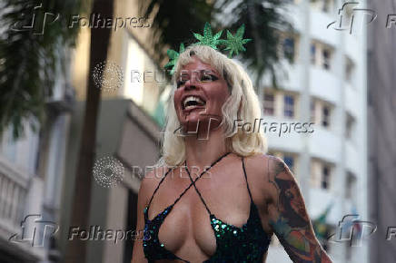 Unofficial kick off of Rio's Carnival with the weed block parade in Rio