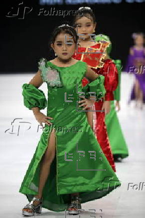 MM Karawo Gorontalo - Runway - Indonesia Fashion Week 2024