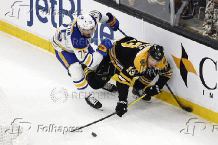 NHL: Buffalo Sabres at Boston Bruins