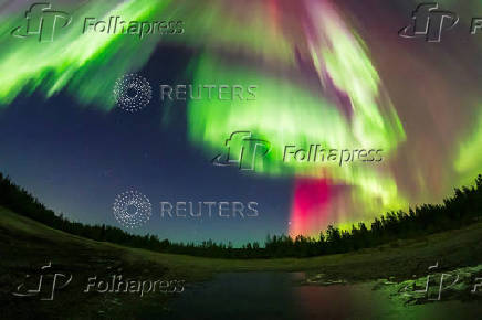 Colourful and strong northern lights light up Lapland sky