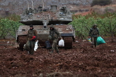 Israeli troops leave Lebanon as ceasefire comes into effect