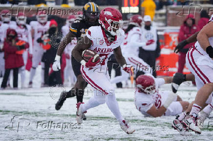 NCAA Football: Arkansas at Missouri