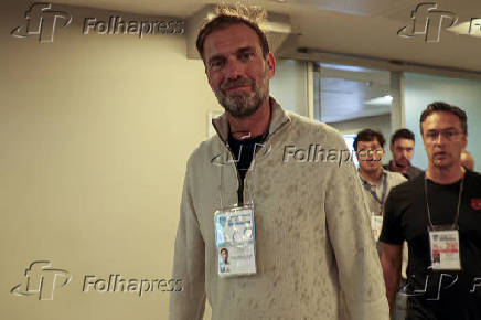 Jrgen klopp visita o allianz parque antes da partida entre palmeiras x rb bragantino pelo campeonato paulista