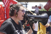 Manifestantes protestam contra a jornada de trabalho 6x1