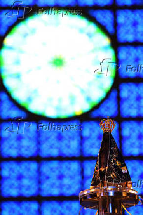 Imagem de Nossa Senhora Aparecida no Santurio Nacional