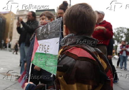 Rally in support of the Palestinian people in Belgrade