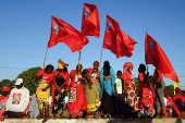 Mozambique opposition party Frelimo holds final rally ahead of election