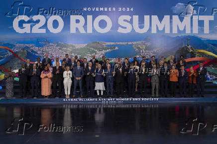 Chefes de estado posam para foto oficial de encerramento do G20