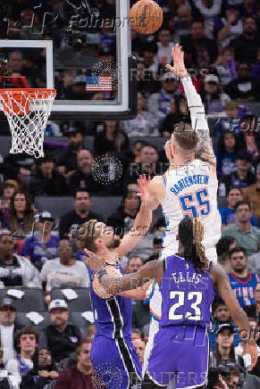 NBA: Oklahoma City Thunder at Sacramento Kings