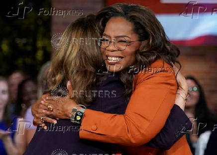 Harris campaigns in Michigan