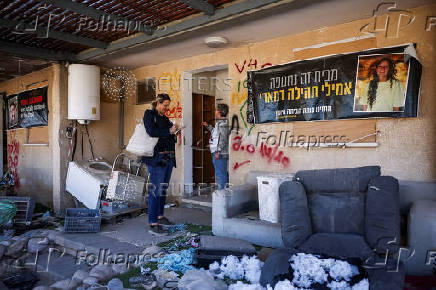 UN Special Rapporteur on Torture Edwards visits Kibbutz Kfar Aza