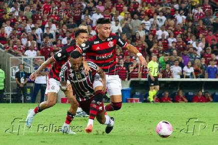 Partida entrega Flamengo e Fluminense 30 rodada Brasileiro