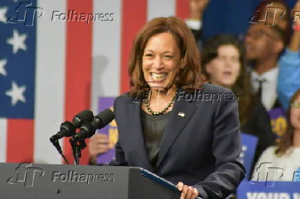 Biden e Kamala Harris durante campanha em Washington