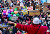 Rally 'Hand in Hand for democracy'