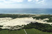 Vista area da Praia do Moambique