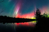 Colourful and strong northern lights light up Lapland sky