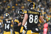 NFL: Cincinnati Bengals at Pittsburgh Steelers