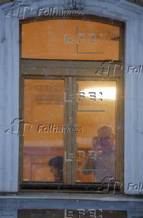 Russia closes Polands consulate in St. Petersburg