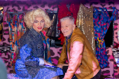 A drag queen Salete Campari e o ator e diretor Miguel Falabella