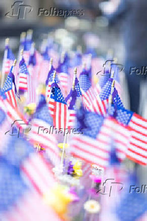 Bandeiras americanas na cerimnia do 11 de Setembro