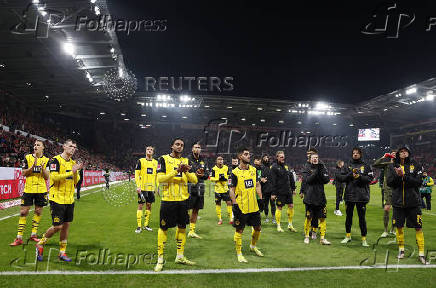 Bundesliga - 1. FSV Mainz 05 v Borussia Dortmund