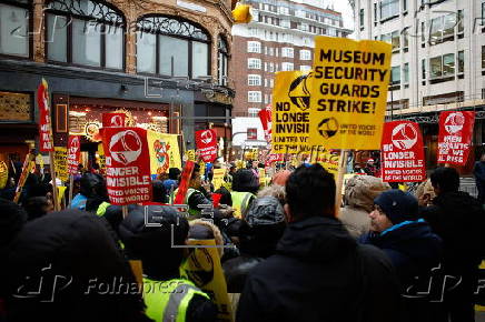 Harrods staff strike for Christmas bonus and better conditions.