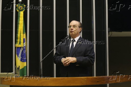Paulo Maluf faz discurso sobre sua gesto no plenrio da Cmara