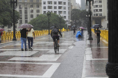 Forte chuva no Viaduto Santa Ifignia em SP