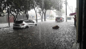 Forte chuva alaga zona sul de So Paulo