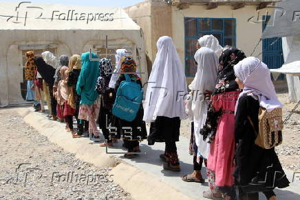 Afghan girls attend primary schools after summary holidays in Kandahar