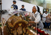 Relquias de Santa Terezinha deixam Osasco