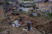 Destruio provocada pela chuva em Petrpolis (RJ)