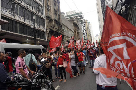 MTST em protesto por moradia em So Paulo (SP)