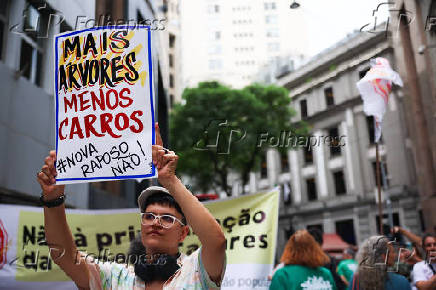 Protesto contra leilo de trecho da Nova Raposo