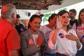 A Vice de Tabata Amaral, Lcia Frana e o ministro Mrcio Frana, votaram no colgio eleitoral Ludovina Creddio Peixoto