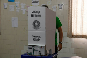 Capito Alberto Neto (PL) vota em Manaus (AM)