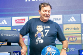 CRUZEIRO APRESENTACAO DO JOGADOR DUDU