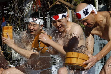 Ice bath purification ceremony at Kanda Myojin Shrine