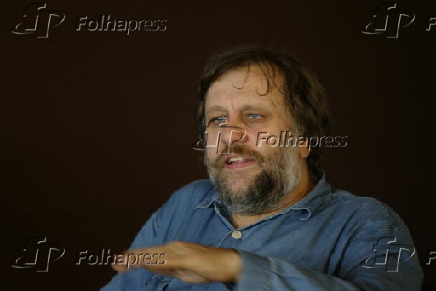 SLAVOJ ZIZEK