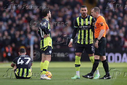 Premier League - Aston Villa v Manchester City