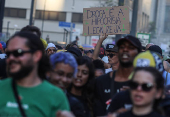 Manifestantes protestam em So Paulo pela descriminalizao da maconha 