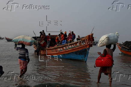 India's second largest Hindu festival Gangasagar Mela on Sagar Island