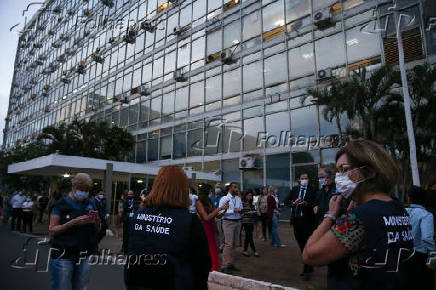 Folhapress Fotos Servidores Protestam A Favor Do Ministro Mandetta