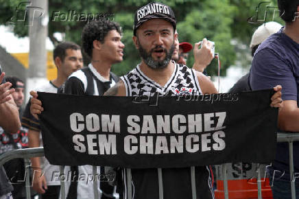 Torcida GAvies da Fiel em apoio ao presidente do Corinthians