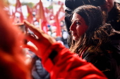 Protest in Wolfsburg supporting a third round of negotiations between IG Metall and Volkswagen