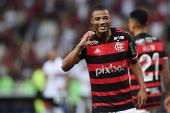 Partida entre Flamengo e So Paulo pelo Campeonato Brasileiro 2024.