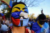 Venezuela's opposition calls for a world-wide protest, in Buenos Aires