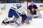 NHL: Toronto Maple Leafs at New York Islanders