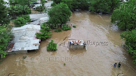 People reported dead as storm John dissipates over Mexico