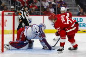 NHL: New York Rangers at Detroit Red Wings